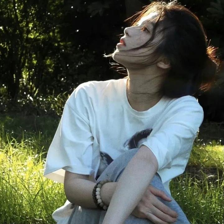 传闻中的女人